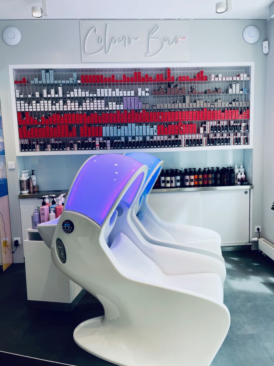 The Salon Above: futuristische Waschstation