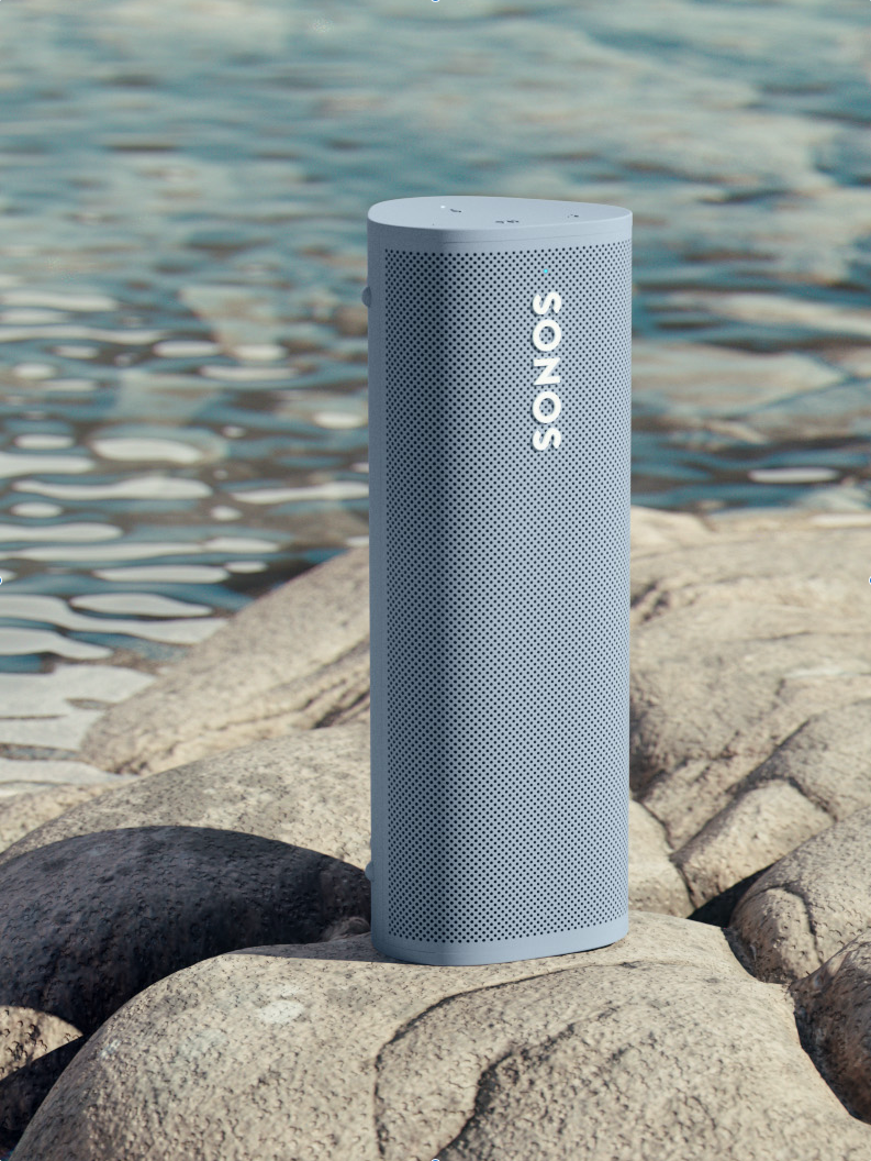 HEYDAY: Perfekter Surround Sound: sturz- und wasserfester Lautsprecher Roam von Sonos