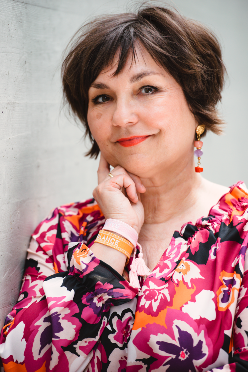 HEYDAY-Pflege-Wegweiser für die Menopause: Autorin Susanne Ackstaller