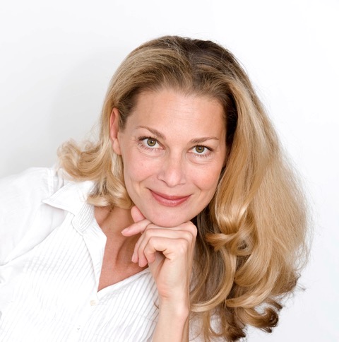 HEYDAY-Pflege-Wegweiser für die Menopause: Aphothekerin Heidi Gregor