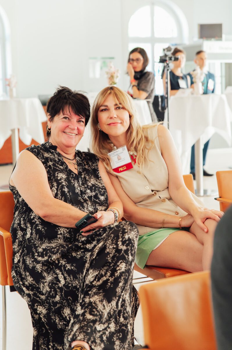 Global Summit of Women 2025 in Berlin: Xenia Peeck (li.) und Stephanie Neubert (HEYDAY)