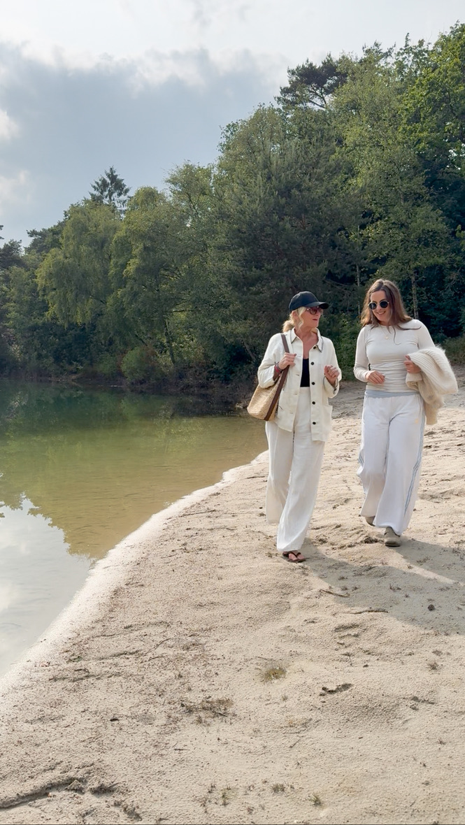 HEYDAY x Orthomol: Claudia Terchete und ihre Freundin Ingela