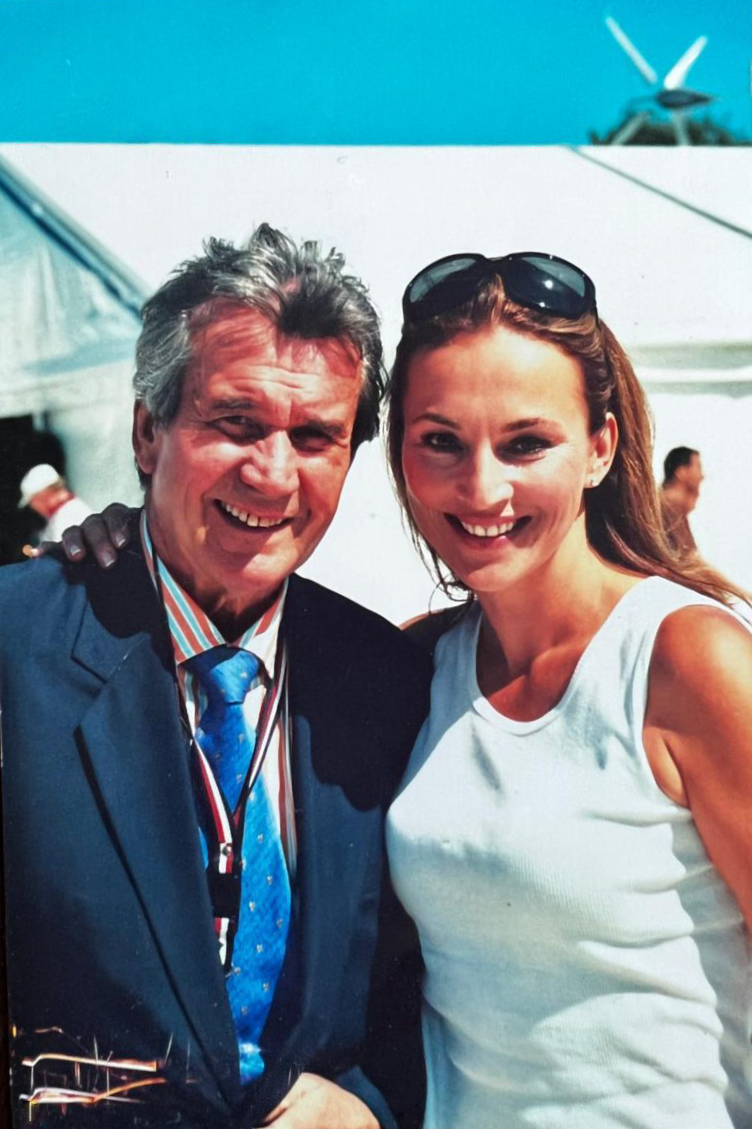 Caroline Beil mit ihrem Vater, dem Schlagersänger Peter Beil (verstorben 2007)
