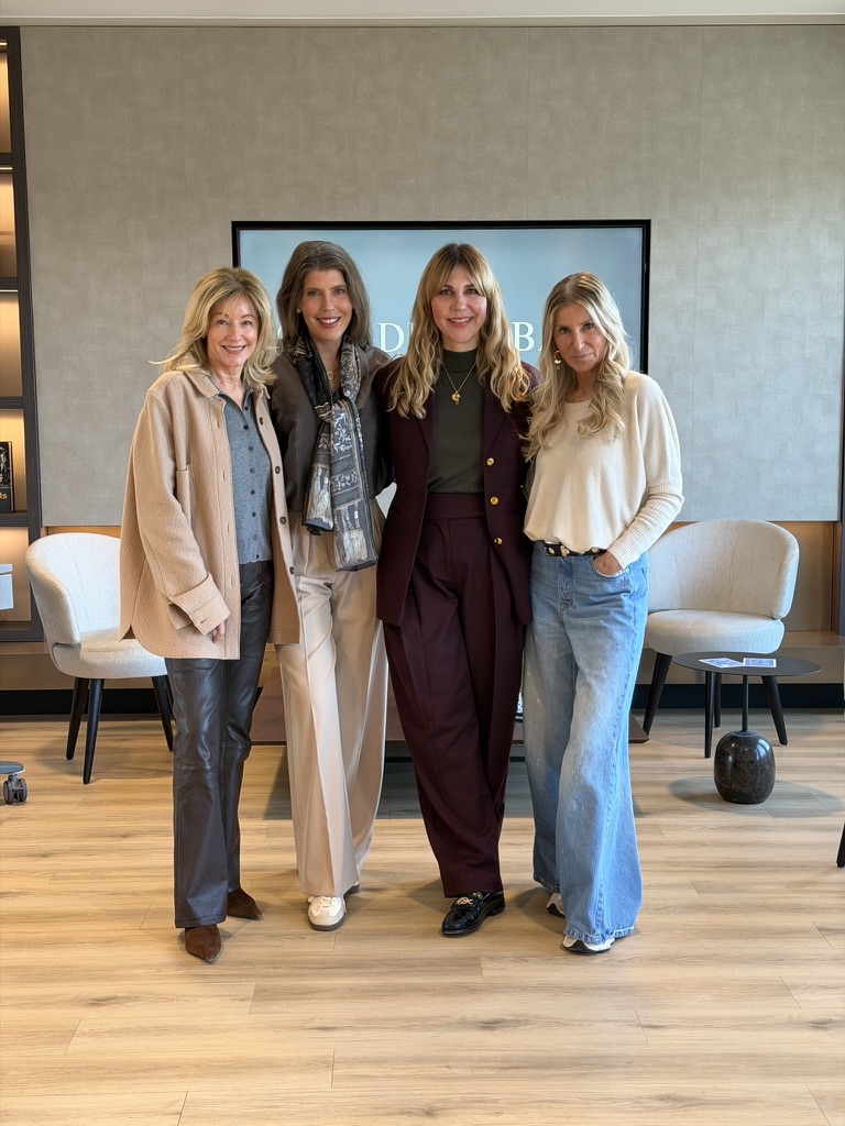 HEYDAY x BTL Event in Hamburg: (v.l.) Journalistin und Best Ager Influencerin Tina Artz, Influencerin und Juristin Leonie Lohkamp, 