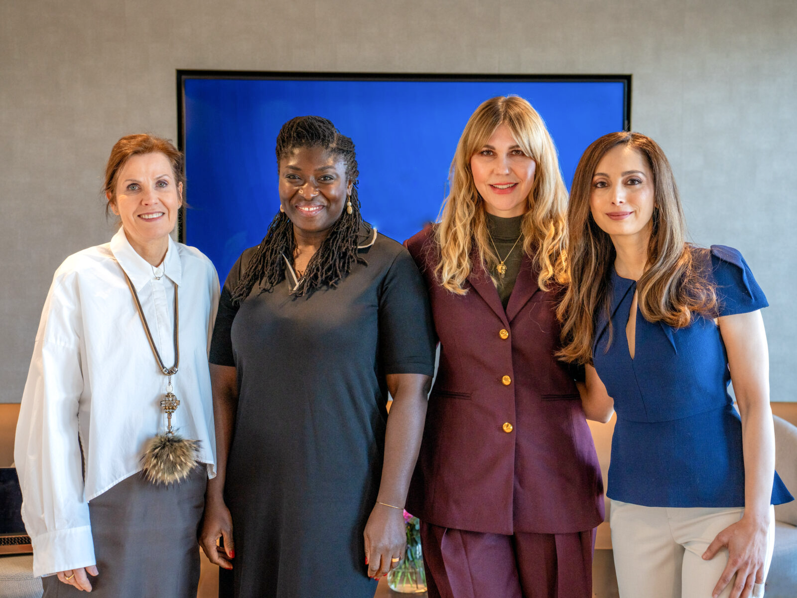 Das Team hinter dem HEYDAY x BTL Event in Hamburg (v.l.):Anja Siebert (Country Managerin BTL), PD Dr. med. habil. Ama Kyeremaa Finjap (Neurochirurgie), Stephanie Neubert (HEYDAY Magazine) und Dr. med. Neda Nabavi (Plastische und Ästhetische Chirurgie)