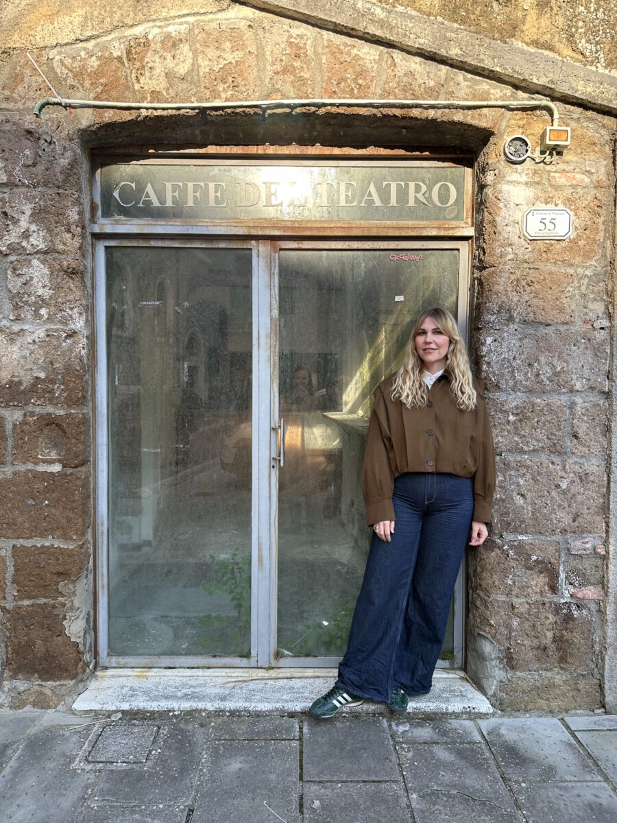 Pitigliano zeigt eine andere Seite der Maremma: Das mittelalterliche Städtchen liegt spektakulär auf einem Tuffsteinfelsen 